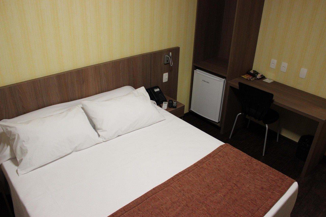 Stop Cristiano Machado Hotel 3*